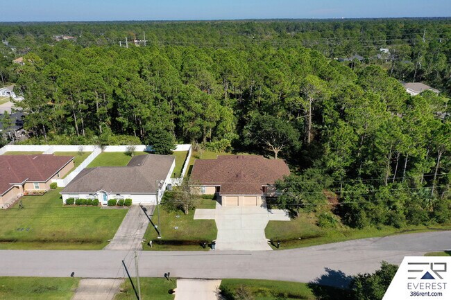 Building Photo - 51 Seaton Valley Path