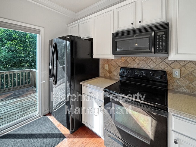Building Photo - 311 Pampas Ct