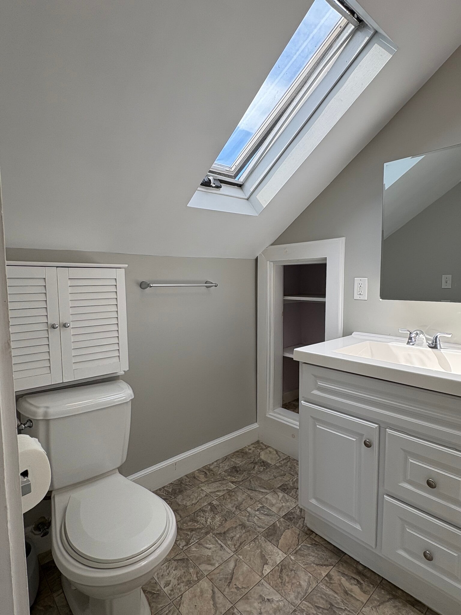 Bathroom - 1392 Gorham St