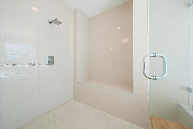 Building Photo - 7525 NW 103rd Pl