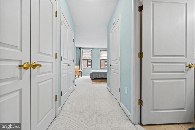 Building Photo - 631 D St NW