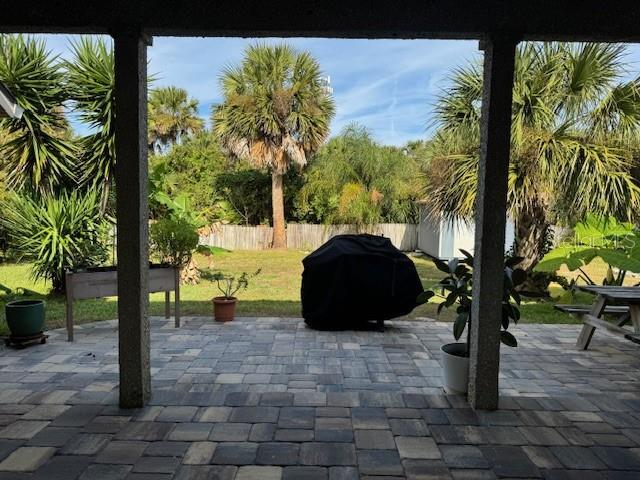 Building Photo - 7 Deerwood St