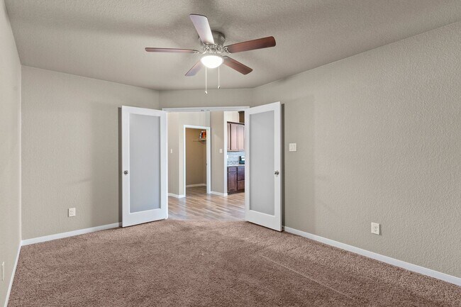 Building Photo - 901 Marlow Cove
