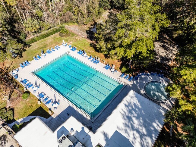 Building Photo - Gorgeous 1/1 Condo in Winter Springs ~ Upd...