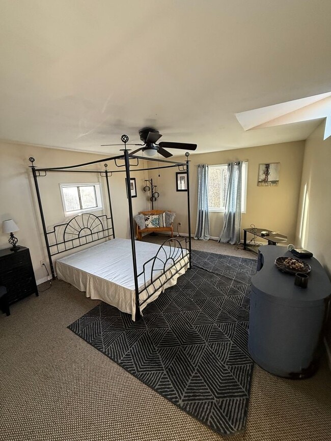 Building Photo - The Lodge at Trojan Way