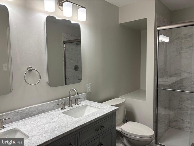 Building Photo - 1807 Diamond Dr