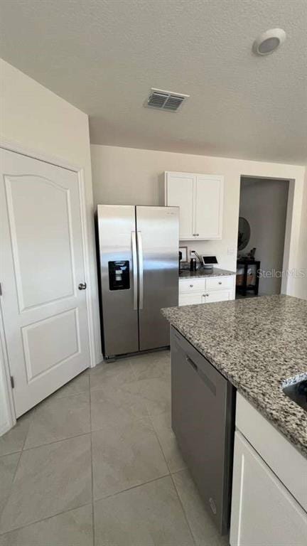 Building Photo - 654 Park Pl Blvd