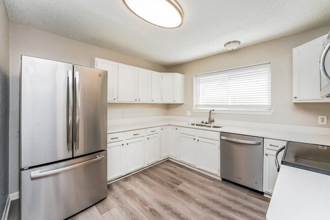 Building Photo - 2677 Steppington St