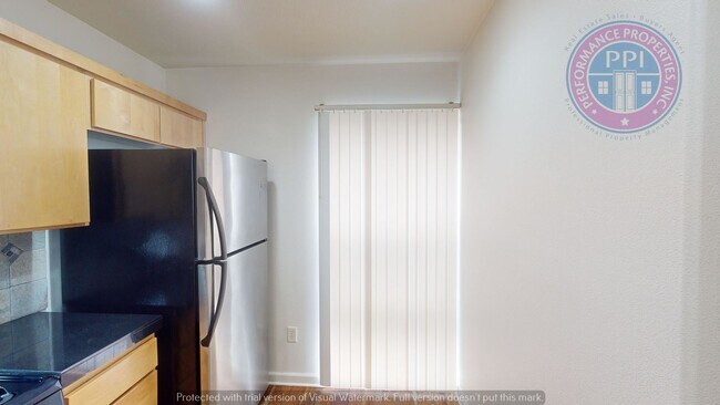 Building Photo - LEASE SPECIAL: 500$ OFF FIRST MONTHS RENT Stylish Condo Close To Nike & Intel - Pet Negotiable w/...