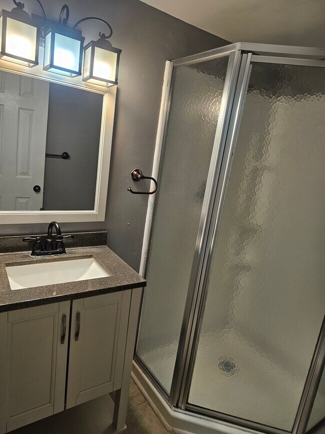 Building Photo - 1210 Stockley Gardens