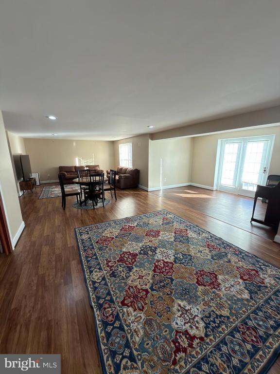 Building Photo - 13580 Den Hollow Ct