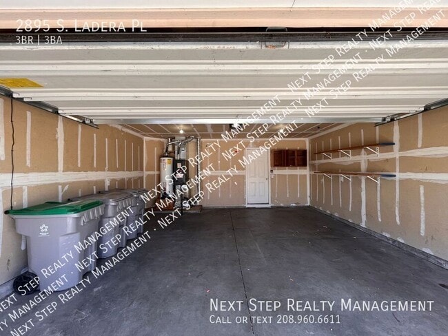Building Photo - 2895 S Ladera Pl