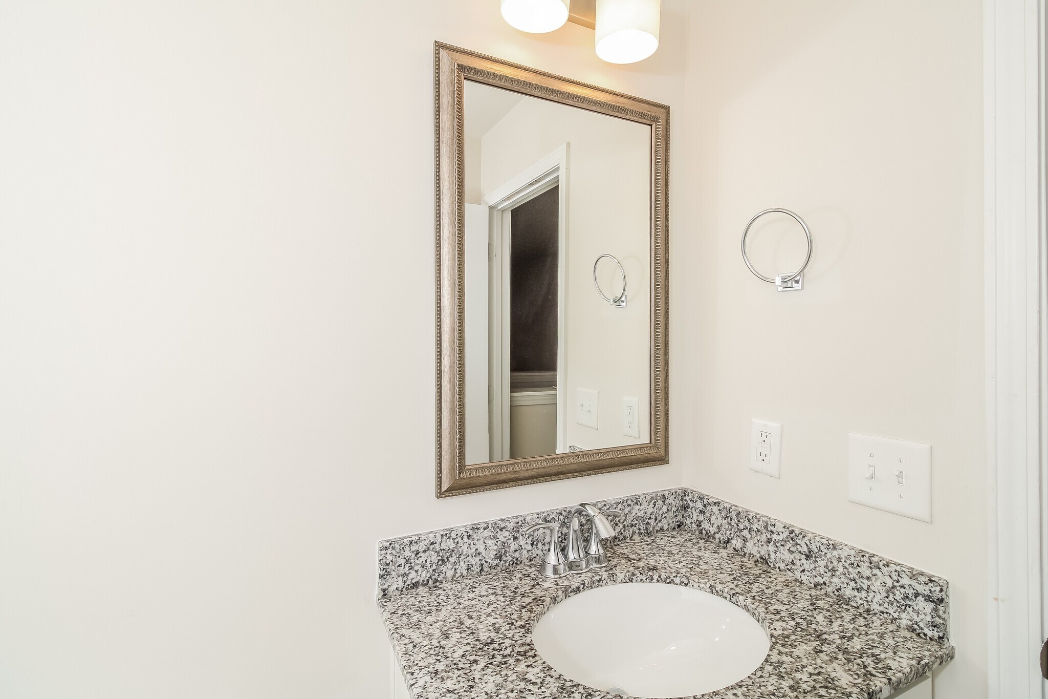 Building Photo - 323 Longstone Ct