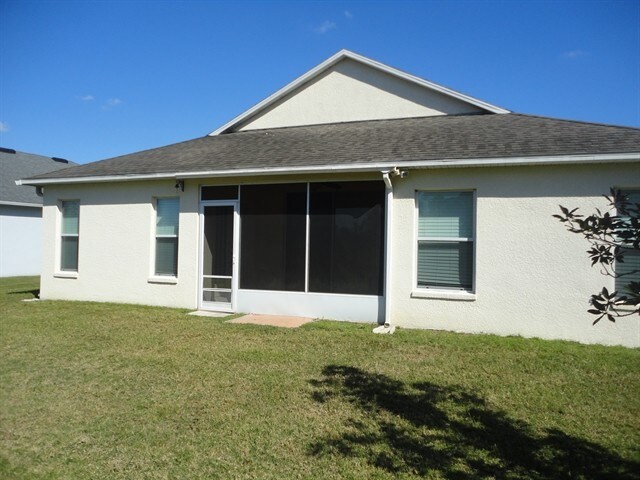 Building Photo - 4015 Warwick Hills Dr