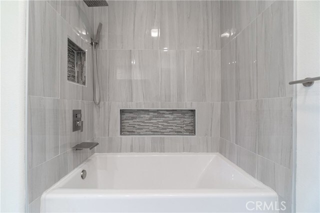 Building Photo - 314 Miraleste Dr
