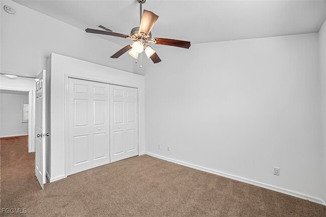 Building Photo - 16840 Sanibel Sunset Ct