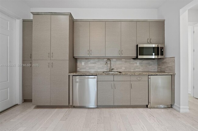 Building Photo - 5292 S Sterling Ranch Cir