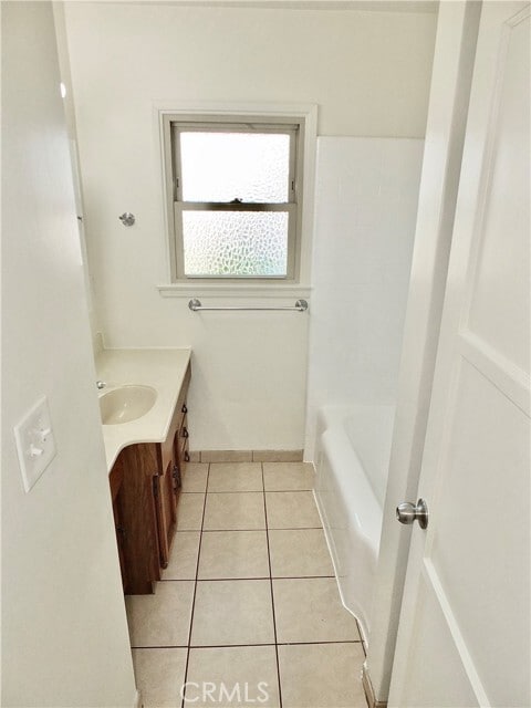 Building Photo - 5943 Greentop St