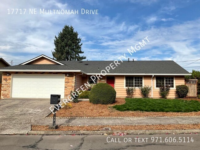 Primary Photo - Perfect & Charming 3BD/1.5BA Home with Fir...