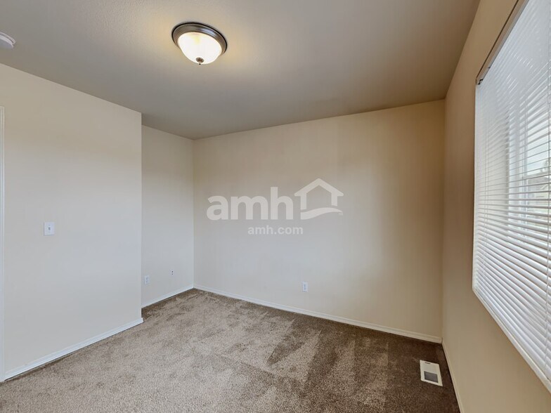 Building Photo - 11610 188th St E