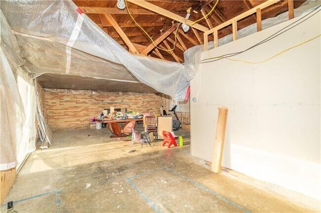 Building Photo - 601 Barbara Street