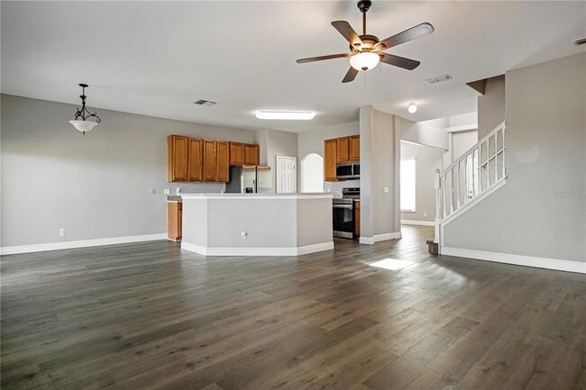 Building Photo - 1405 Vista del Lago Blvd