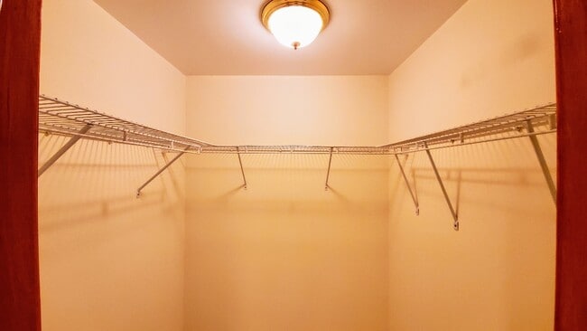 Building Photo - 129 Park Ave