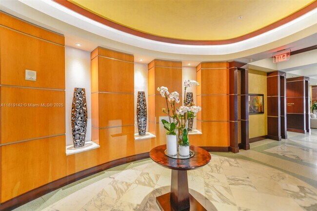 Building Photo - 16699 Collins Ave