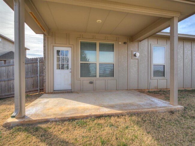 Building Photo - 11133 NW 95th Ct