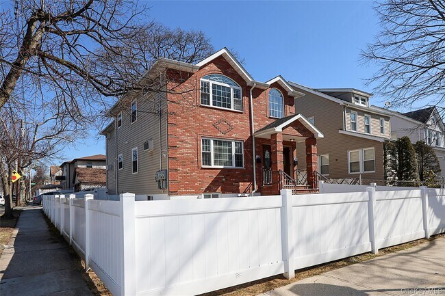 Building Photo - 241-01 Caney Rd