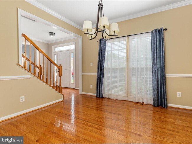 Building Photo - 10625 Wulford Ct