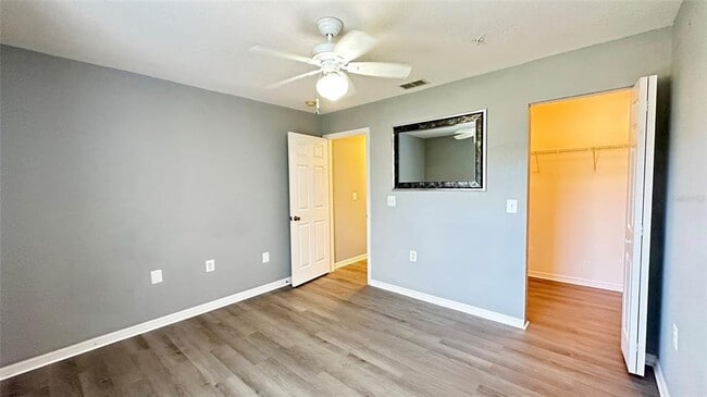 Building Photo - 7417 Vista Way