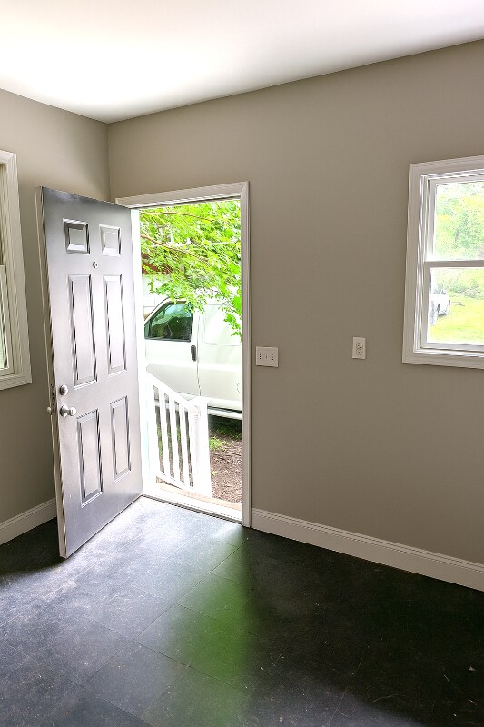 Building Photo - 69 Parkside Ave