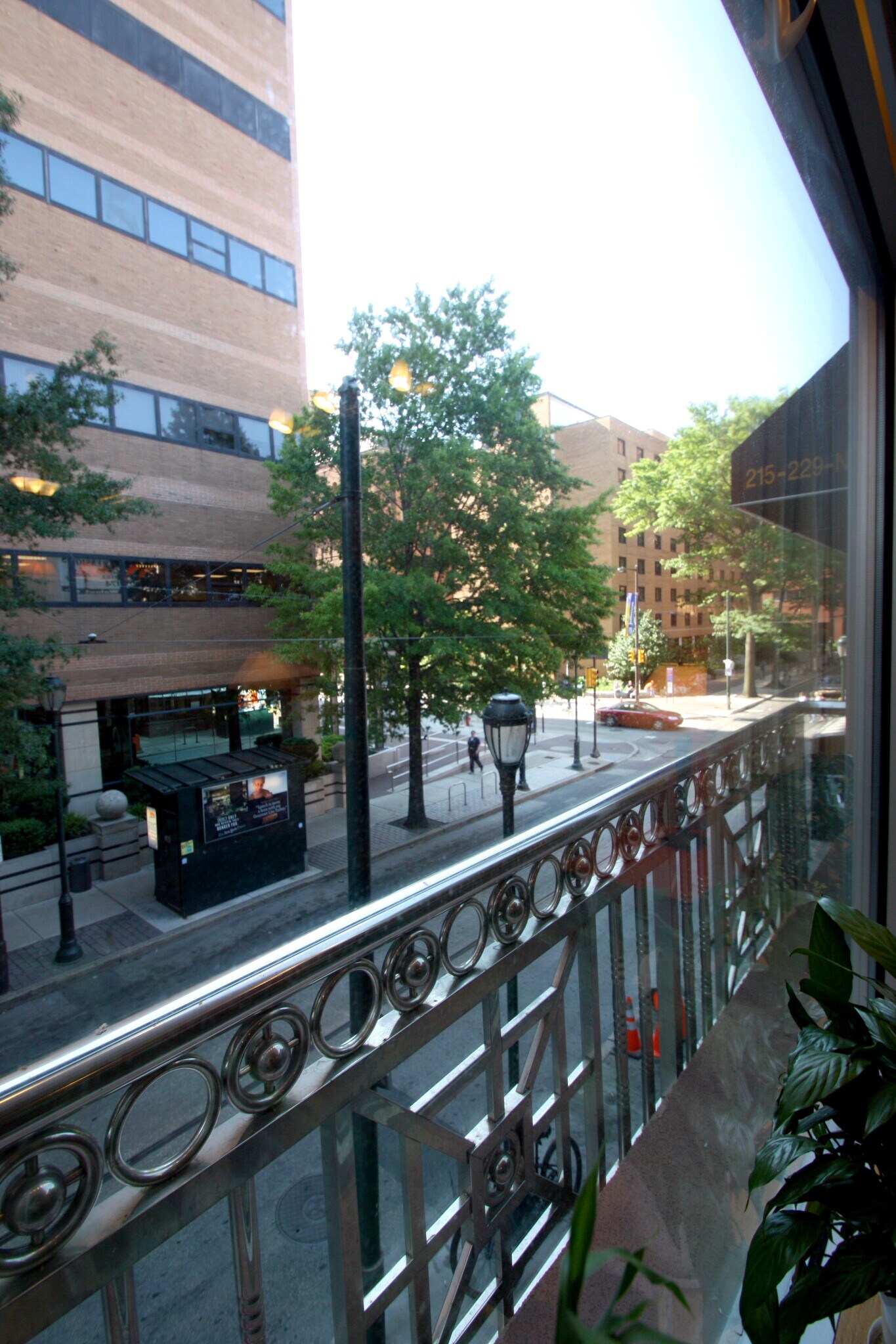 Building Photo - 138 S 11th St
