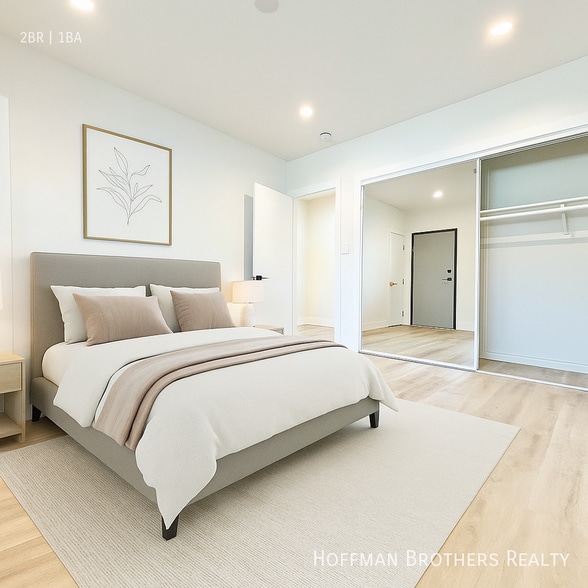 Building Photo - 6958 Woodman Ave