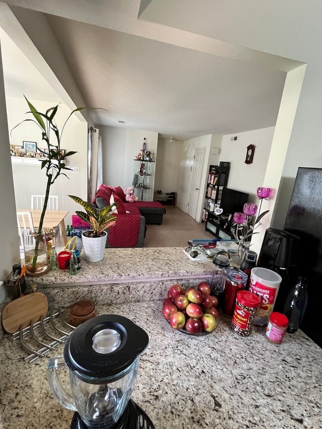 Building Photo - 2 Bed 2 Bath Condo in Council Rock School ...