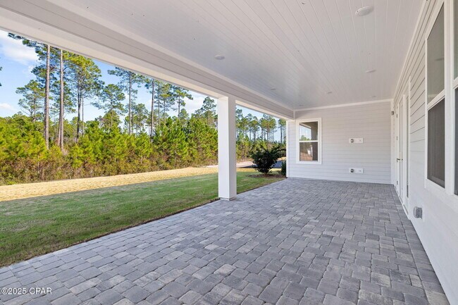 Building Photo - 2364 Pathways Drive