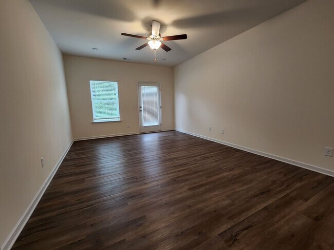 Building Photo - Lyons Drive #125 &amp; #127