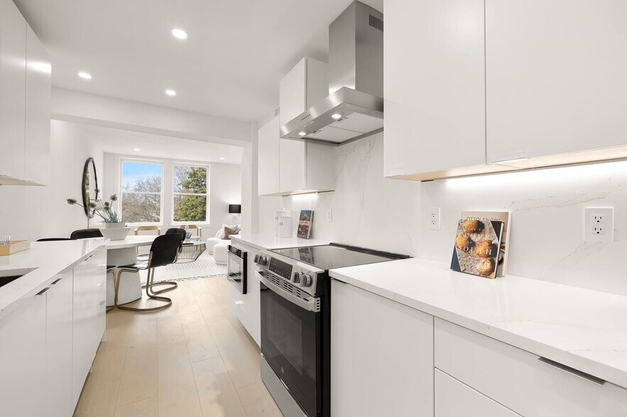 Building Photo - The Windsor - Kalorama