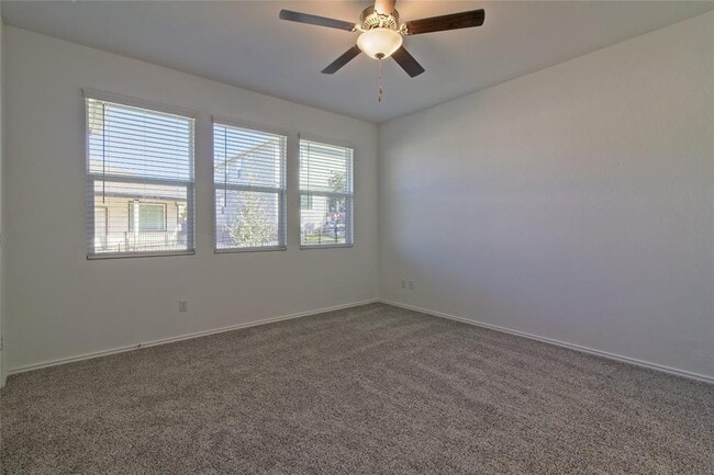 Building Photo - 834 Affazia Ln