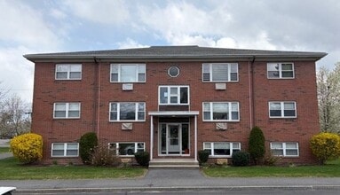 Building Photo - 31 Warren St