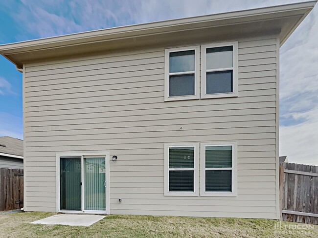 Building Photo - 144 Peony Ln.