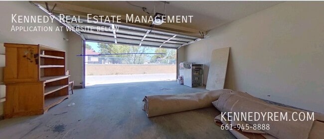 Building Photo - 1757 W Ave J