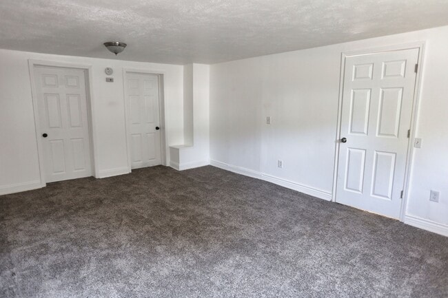 Building Photo - 1000 Jennette Ave NW