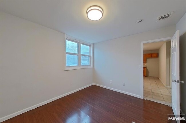 Building Photo - 10 Fleming Ave