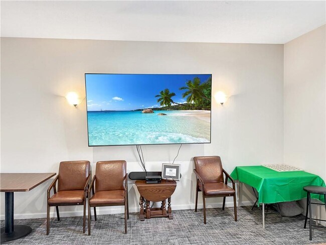 Building Photo - 475 Mount Vernon Hwy NE