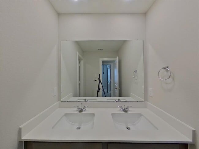 Building Photo - 22804 Frassino Pl