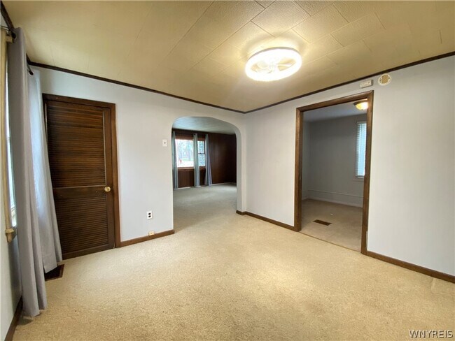 Building Photo - 3 Glenwood Ave