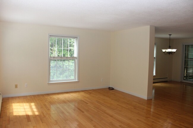 Building Photo - Long Term Rental in Sandwich - 3 Bedroom H...