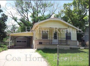 Building Photo - 1747 S Ida St